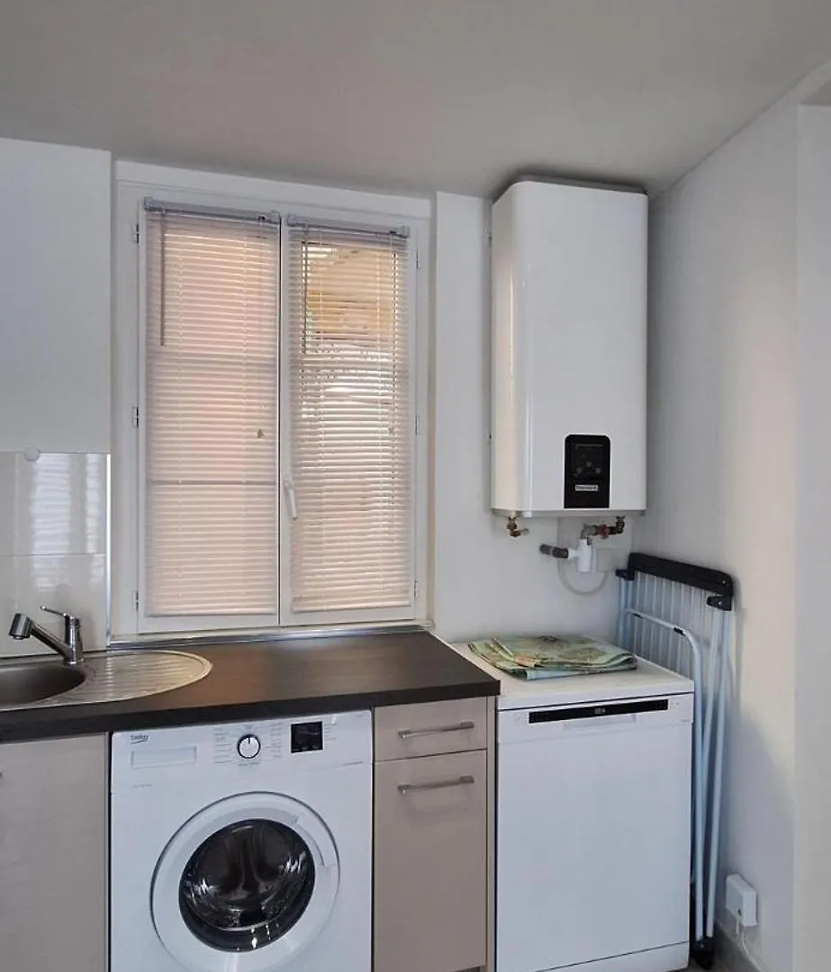 Apartamento Studio Lumineux Avec Parking Proche Monaco, Nice, Plage Et Gare Menton